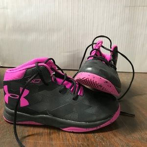 Girls Under Armour Steph Curry basketball shoes